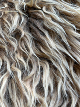 Load image into Gallery viewer, Churro Sheep Hide 25