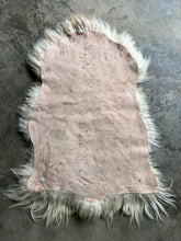 Load image into Gallery viewer, Churro Sheep Hide 18