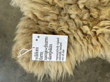Load image into Gallery viewer, Churro Sheep Hide 42

